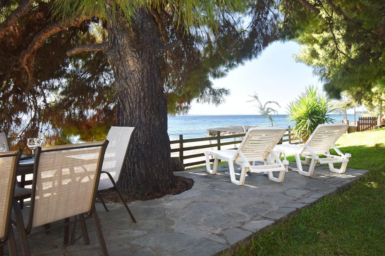 Barlee Beach Front House, Metamorfosi Экстерьер фото