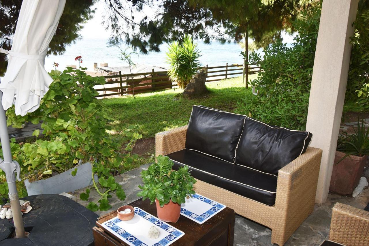 Barlee Beach Front House, Metamorfosi Экстерьер фото